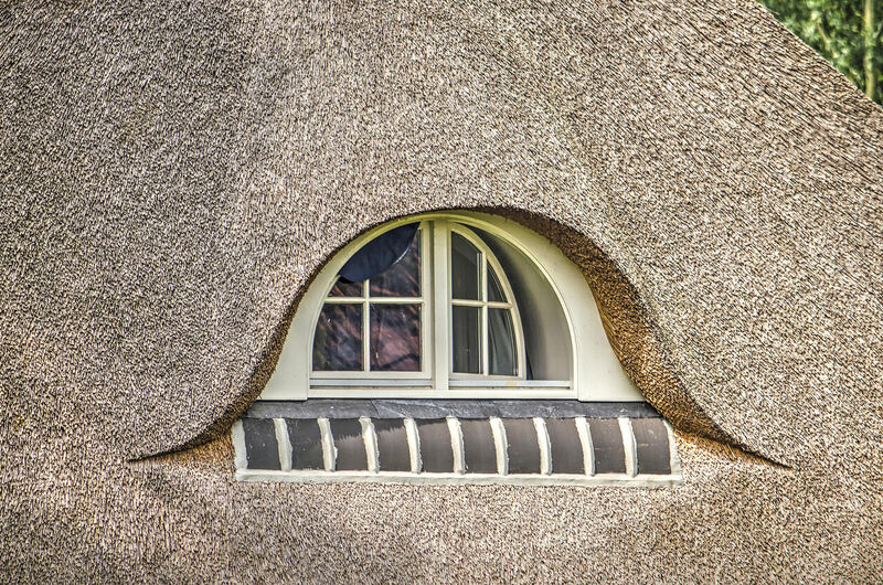 Dakkapel in rieten dak: waar moet u op letten?